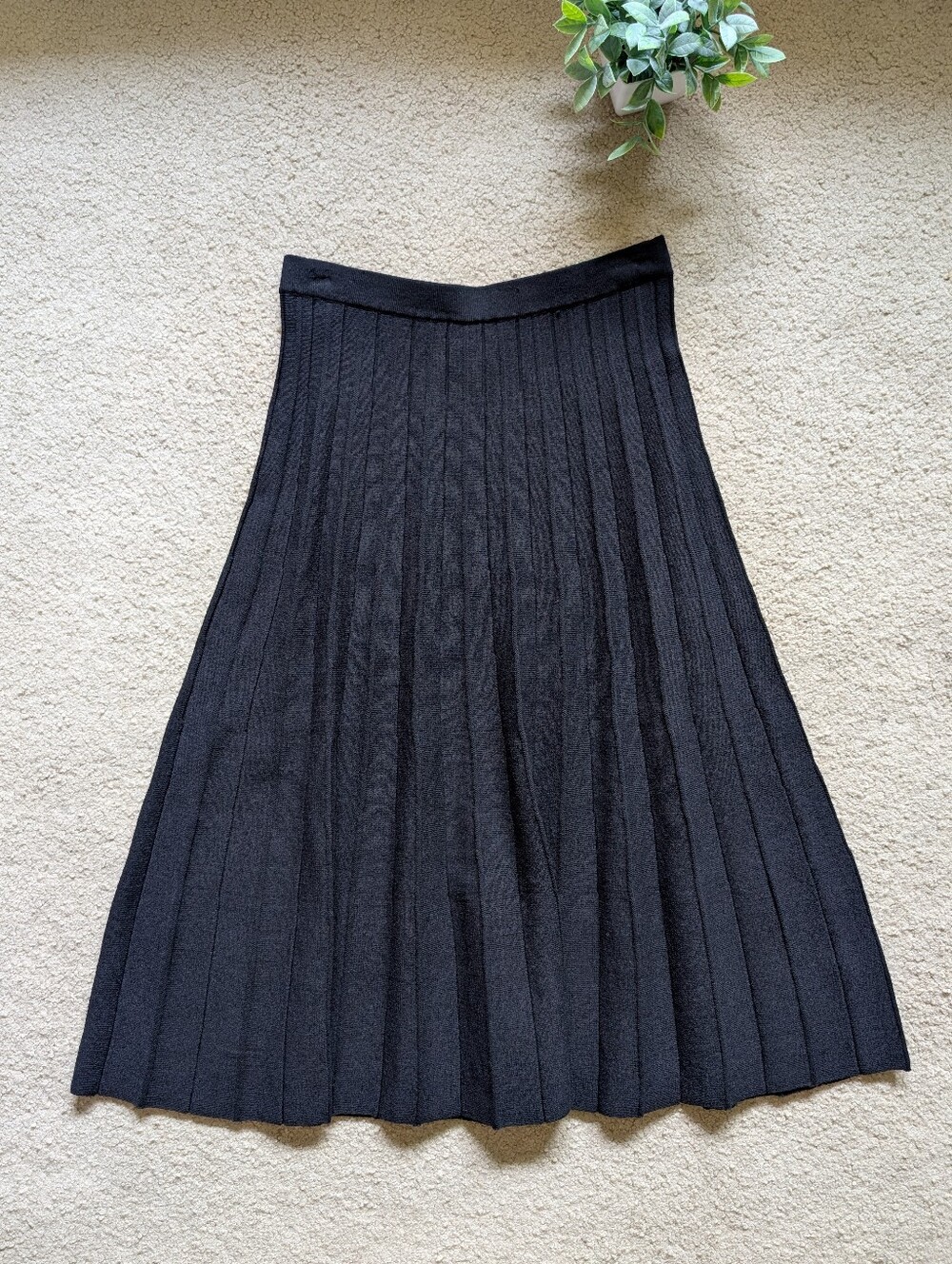 A New Day Black Pleated Knit A-line Skirt Size XS